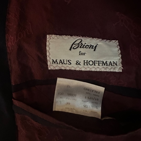 Brioni Vintage Navy Blazer 44L Made in Italy Brass logo buttons 100% wool - Picture 7 of 7